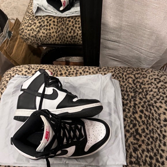 Nike dunks size 7.5 - Picture 8 of 9